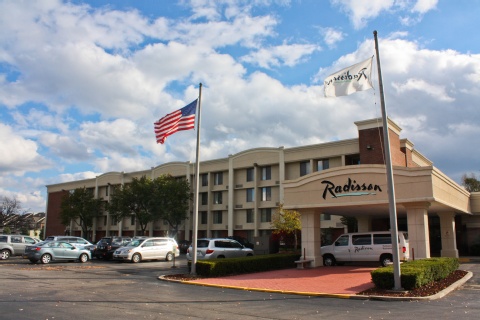 Radisson Hotel Rochester Airport