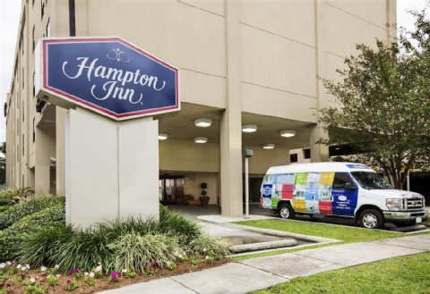 Hampton Inn Metairie , LA 70002 near Louis Armstrong New Orleans International Airport  View Point 1