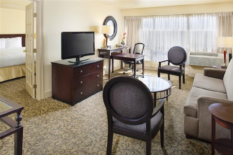 DoubleTree by Hilton New Orleans Airport , LA 70062 near Louis Armstrong New Orleans International Airport  View Point 15