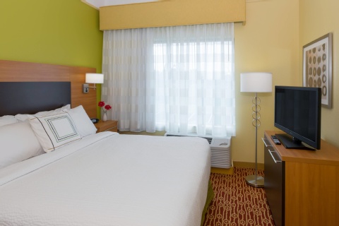 TownePlace Suites by Marriott Buffalo Airport , NY 14225 near Buffalo Niagara International Airport View Point 22