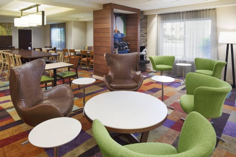 Fairfield Inn & Suites Chicago Midway Airport , IL 60638 near Midway International Airport View Point 5