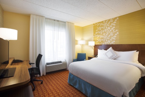 Fairfield Inn & Suites Chicago Midway Airport , IL 60638 near Midway International Airport View Point 11