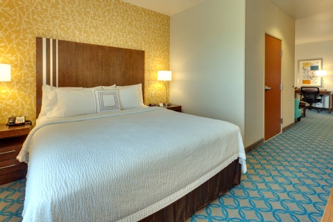 Fairfield Inn & Suites San Francisco Airport , CA 94030 near San Francisco International Airport View Point 18