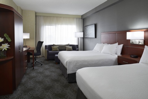 Courtyard by Marriott Montreal Airport , QC H4M 2Z5 near Montreal-Pierre Elliott Trudeau Int. Airport View Point 21