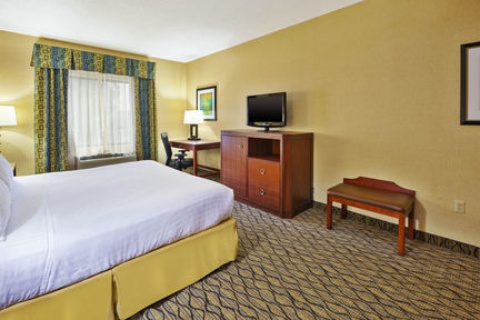 Holiday Inn Express Hotel and Suites Belleville , MI 48111 near Detroit Metropolitan Wayne County Airport View Point 44