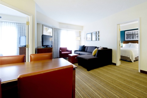 Residence Inn by Marriott Mississauga-Airport Corporate Centre West , ON L4W 5R2 near Toronto Pearson Airport View Point 23