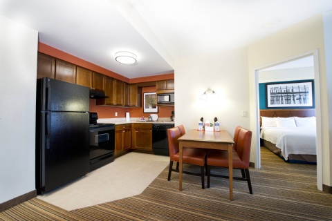 Residence Inn by Marriott Mississauga-Airport Corporate Centre West , ON L4W 5R2 near Toronto Pearson Airport View Point 24