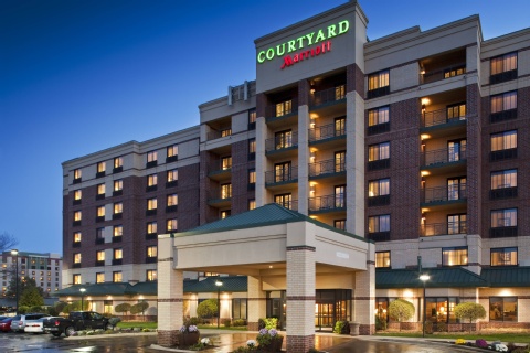 Courtyard By Marriott Bloomington By Mall Of America