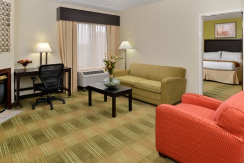 Holiday Inn Express Hotel & Suites Indianapolis  , IN 46224 near Indianapolis International Airport View Point 33