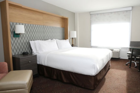 Holiday Inn O'Hare Area, an IHG Hotel , IL 60631 near Ohare International Airport View Point 36