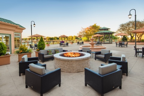 Courtyard by Marriott Portland North , OR 97217 near Portland International Airport View Point 3