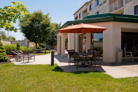 Courtyard By Marriott Cincinnati Airport