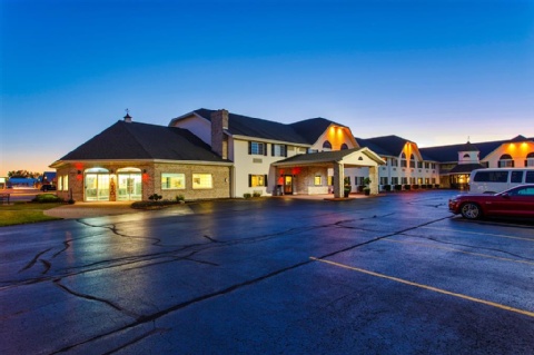 Hotel J Green Bay , WI 54313 near Green Bay Austin Straubel International Airport View Point 1