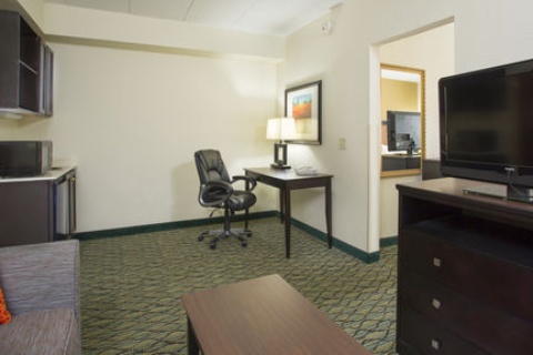 Holiday Inn Express Hotel & Suites Columbus Airport, an IHG Hotel , OH 43230 near Port Columbus International Airport View Point 15