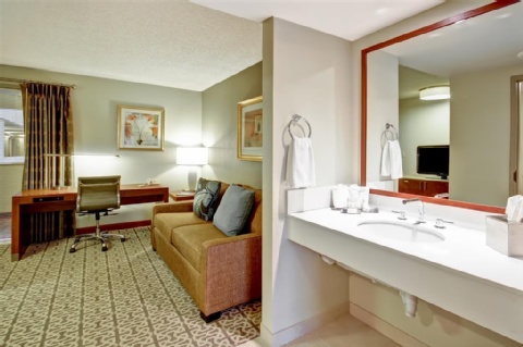 DoubleTree Suites by Hilton Seattle Airport/Southcenter , WA 98188 near Seattle-tacoma International Airport View Point 14