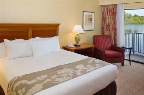 DoubleTree by Hilton Seattle Airport , WA 98188 near Seattle-tacoma International Airport View Point 20