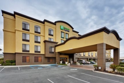 Holiday Inn Express San Francisco Airport North, an IHG Hotel , CA 94080 near San Francisco International Airport View Point 1