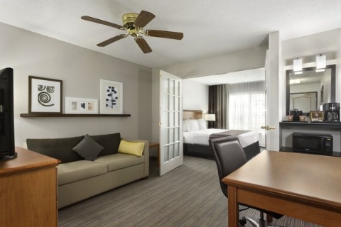 Country Inn & Suites by Radisson, Columbus Airport , OH 43219 near Port Columbus International Airport View Point 11