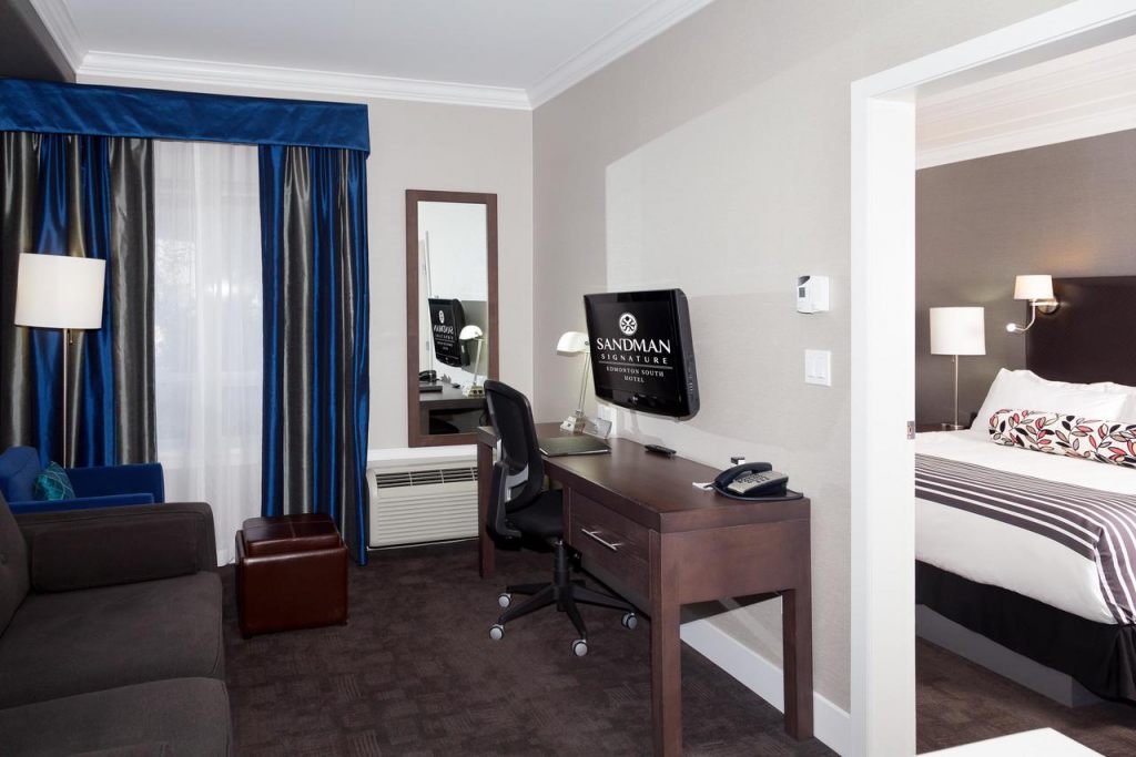 Sandman Signature Edmonton South Hotel , AB T6X 0J3 near Edmonton International Airport View Point 6