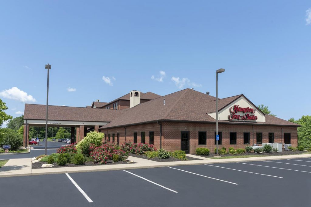 Hampton Inn & Suites Cleveland-Airport/Middleburg Heights , OH 44130 near Cleveland Hopkins International Airport View Point 1