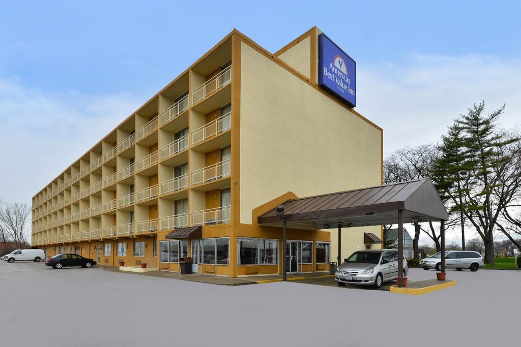 Travelodge By Wyndham Cleveland Airport