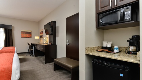 Holiday Inn Express Hotel & Suites - Edmonton International Airport, an IHG Hotel , AB T9E 8E2 near Edmonton International Airport View Point 54