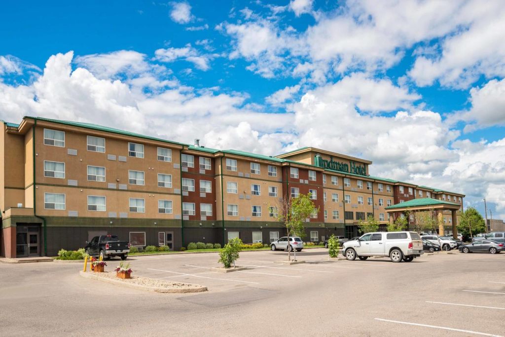 Sandman Hotel Saskatoon , SK S7L 2Y5 near Saskatoon John G. Diefenbaker International Airport View Point 1