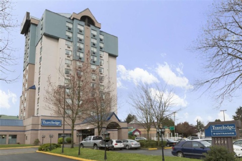 Travelodge Hotel by Wyndham Vancouver Airport , BC V6X 3K4 near Vancouver International Airport View Point 1