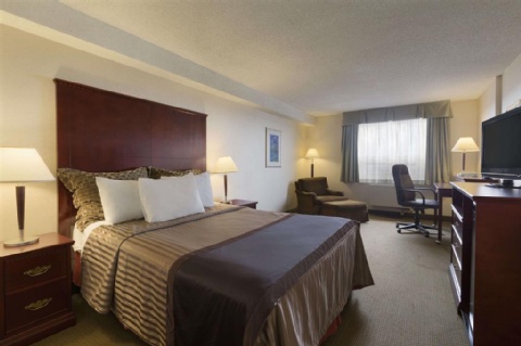 Travelodge Hotel by Wyndham Vancouver Airport , BC V6X 3K4 near Vancouver International Airport View Point 10