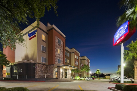 Fairfield Inn & Suites Houston Hobby Airport , TX 77017 near William P. Hobby Airport View Point 1