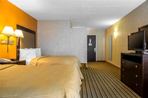 QUALITY INN WINDSOR LOCKS , CT 06096 near Bradley International Airport View Point 19