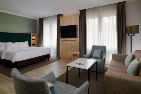 Courtyard by Marriott Hamburg Airport ,  22415 near Hamburg Airport View Point 12