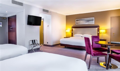 Hilton London Gatwick Airport ,  RH6 0LL near Gatwick Airport View Point 47