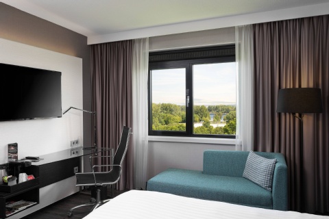 Courtyard by Marriott Amsterdam Airport ,  2131 LX near Amsterdam Airport Schiphol View Point 27