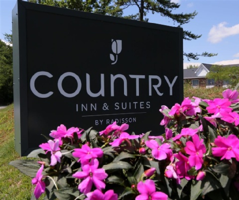 Country Inn & Suites by Radisson, Charlotte I-85 Airport, NC , NC 28214 near Charlotte/douglas International Airport View Point 1