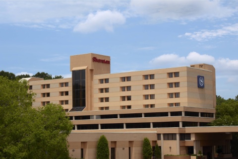 Sheraton Charlotte Airport , NC 28208 near Charlotte/douglas International Airport View Point 1