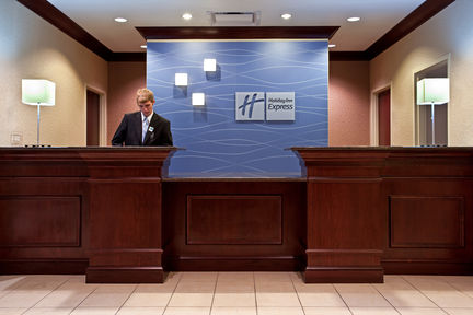 Holiday Inn Express Hotel & Suites Chicago Airport West-O'Hare, an IHG Hotel , IL 60162 near Ohare International Airport View Point 14