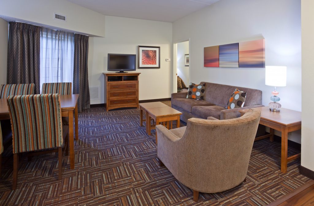 Staybridge Suites Eagan - Mall of America Area, an IHG Hotel , MN 55122 near Minneapolis-saint Paul International Airport (wold-chamberlain Field) View Point 18