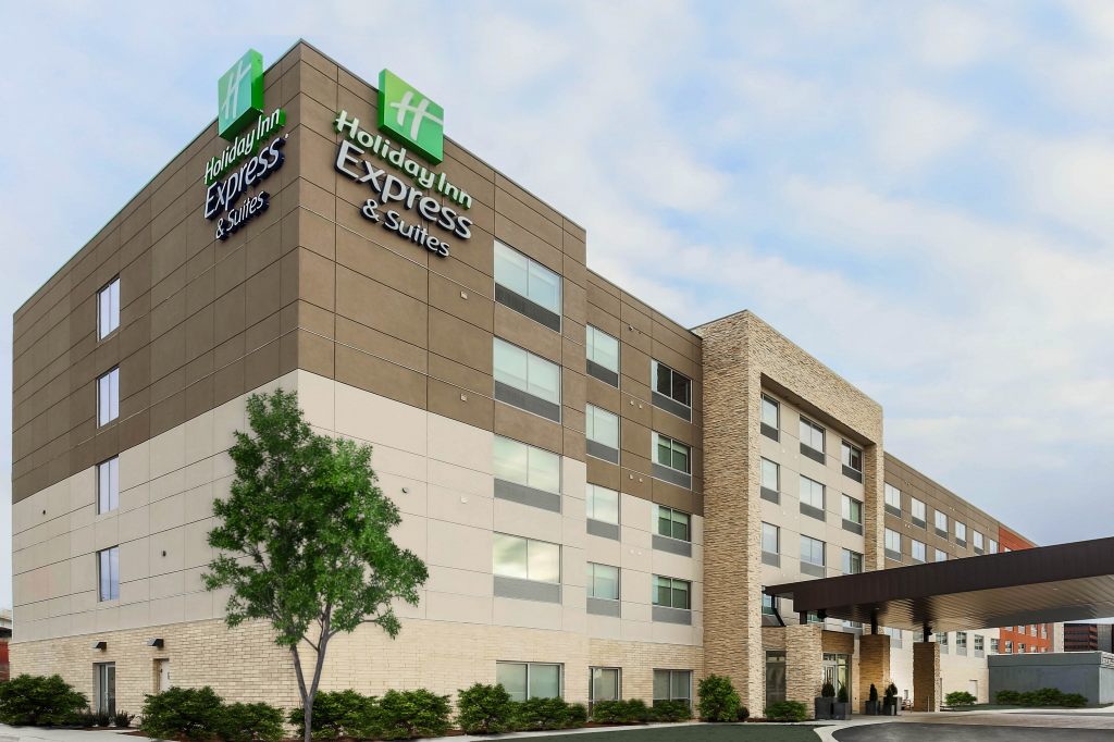 Holiday Inn Express & Suites Chicago O'hare Airport