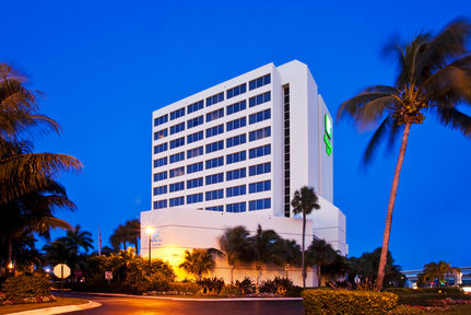 Holiday Inn Palm Beach-Airport Conf Ctr , FL 33405 near Palm Beach International Airport View Point 1