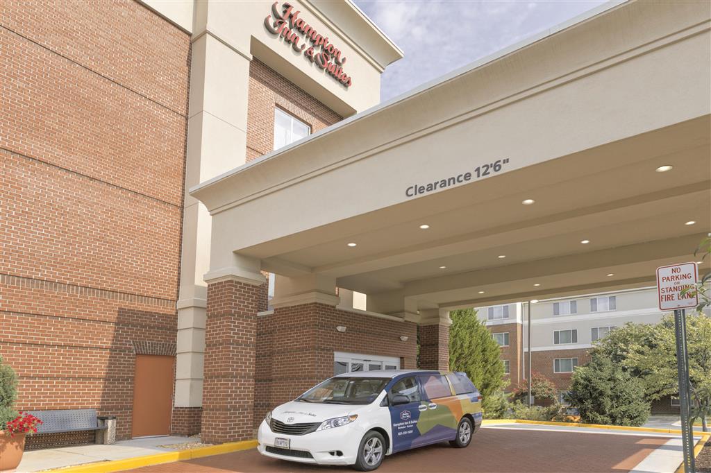 Hampton Inn & Suites Herndon Reston