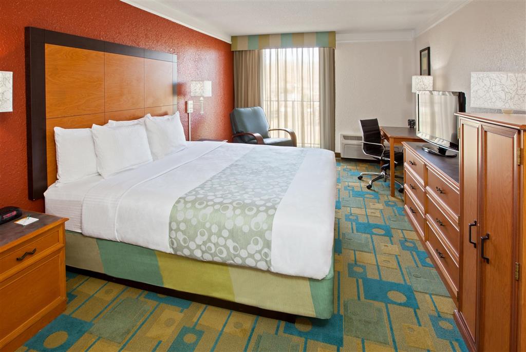 La Quinta Inn & Suites by Wyndham Nashville Airport/Opryland , TN 37214 near Nashville International Airport View Point 23