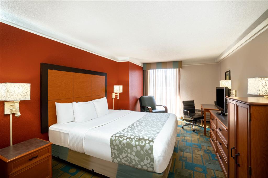 La Quinta Inn & Suites by Wyndham Nashville Airport/Opryland , TN 37214 near Nashville International Airport View Point 31