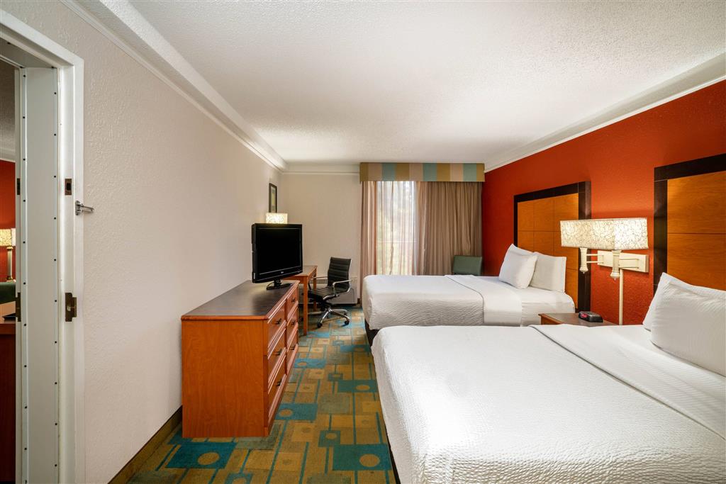 La Quinta Inn & Suites by Wyndham Nashville Airport/Opryland , TN 37214 near Nashville International Airport View Point 53