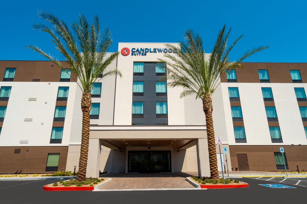 Candlewood Suites Las Vegas - E Tropicana , NV 89103 near Mccarran International Airport View Point 8