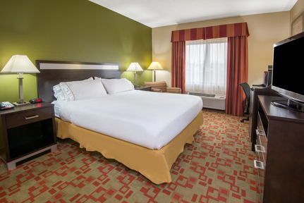 Holiday Inn Express Cleveland Airport - Brook Park , OH 44142 near Cleveland Hopkins International Airport View Point 39