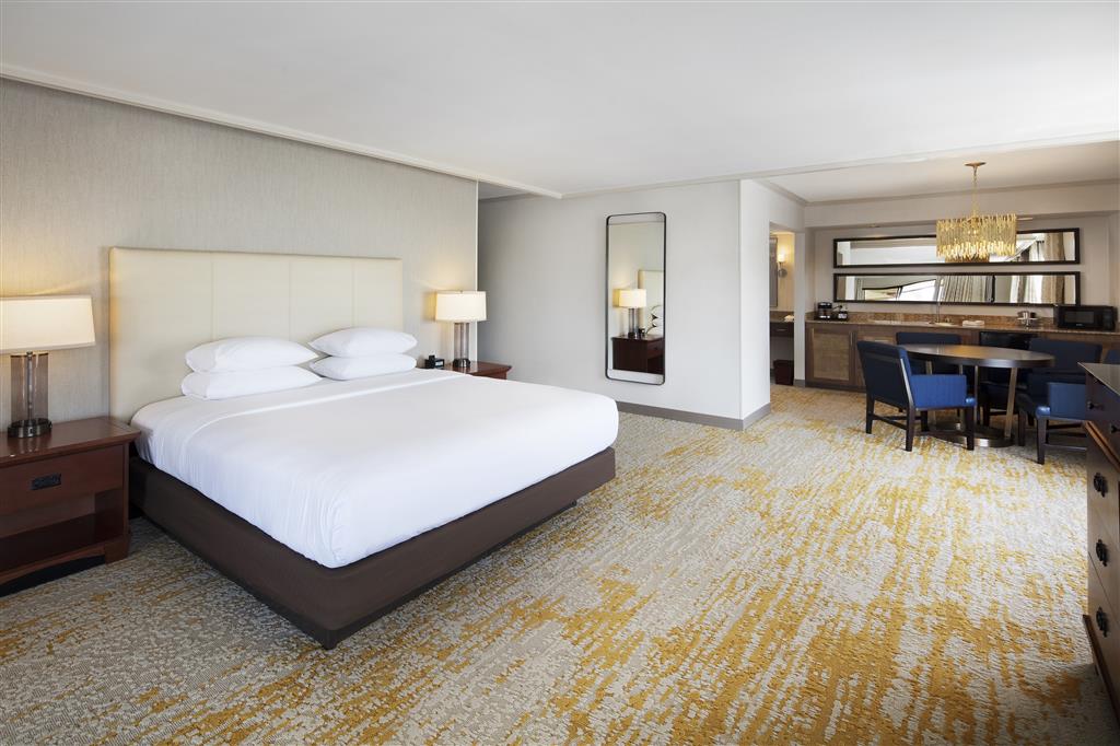 DoubleTree by Hilton Hotel Ontario Airport , CA 91764 near Ontario International Airport View Point 48