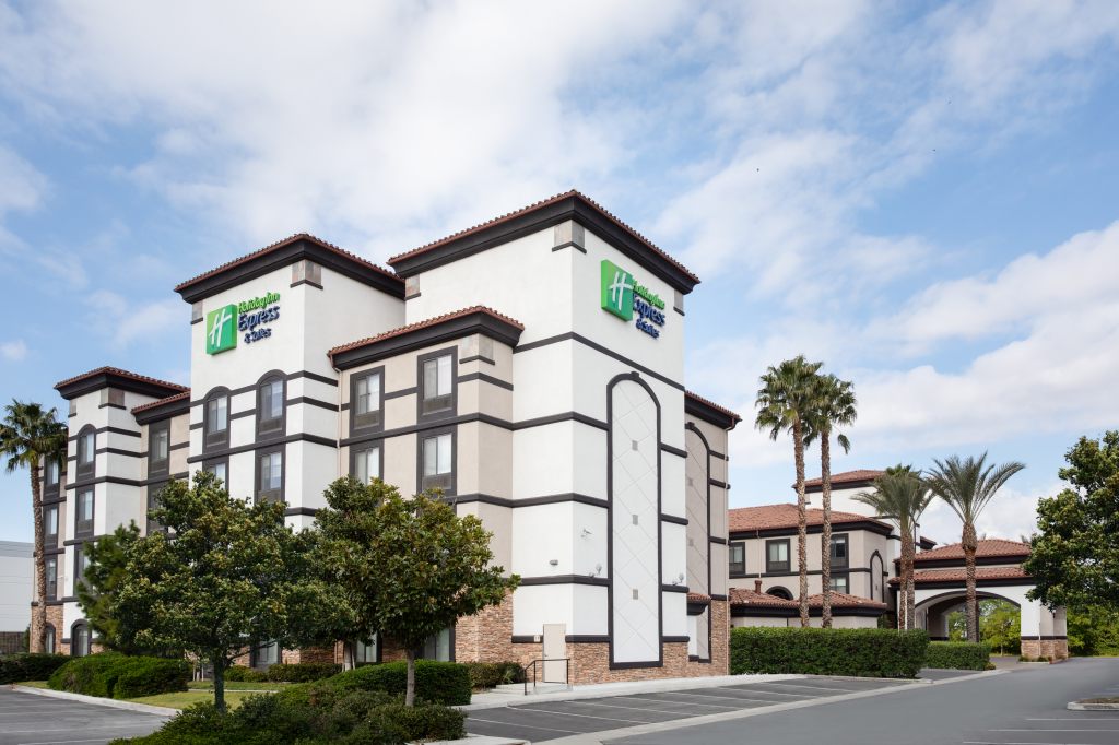 Holiday Inn Express Ontario, an IHG Hotel , CA 91761 near Ontario International Airport View Point 1