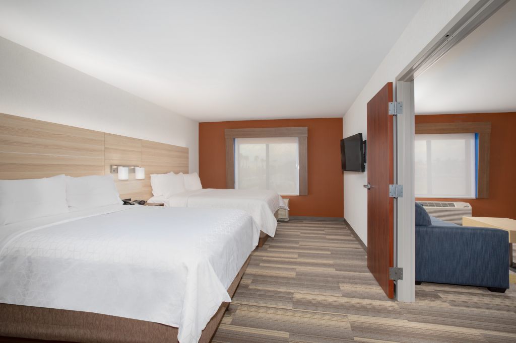 Holiday Inn Express Ontario, an IHG Hotel , CA 91761 near Ontario International Airport View Point 35