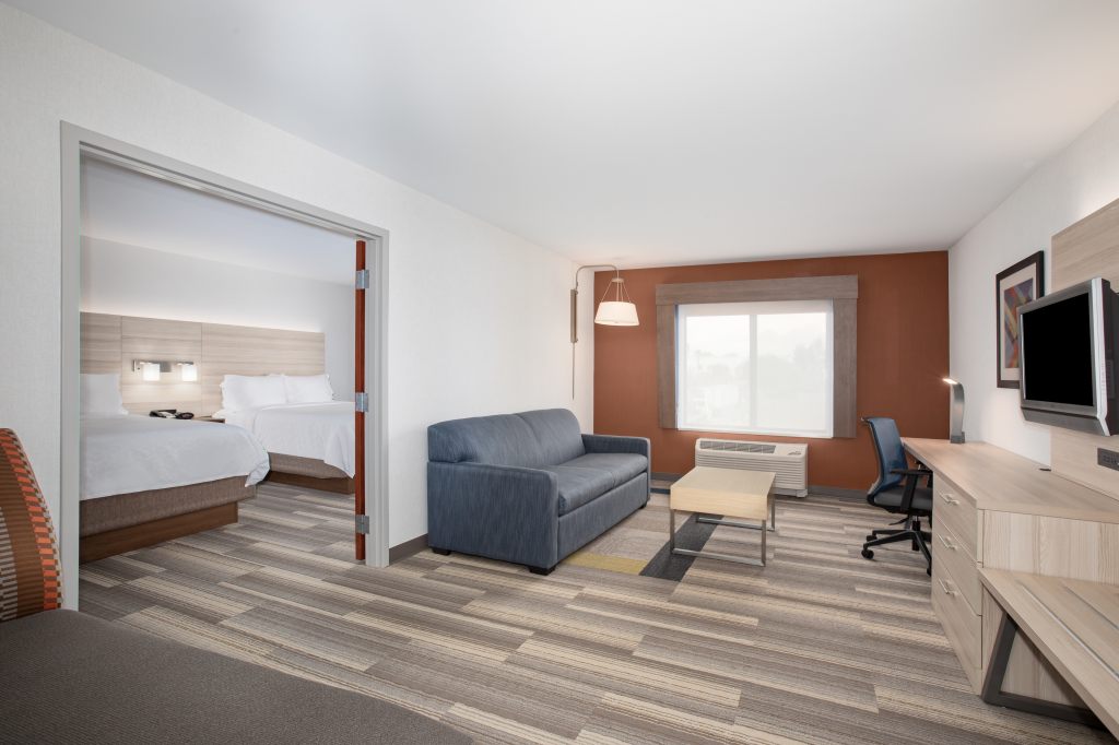 Holiday Inn Express Ontario, an IHG Hotel , CA 91761 near Ontario International Airport View Point 36